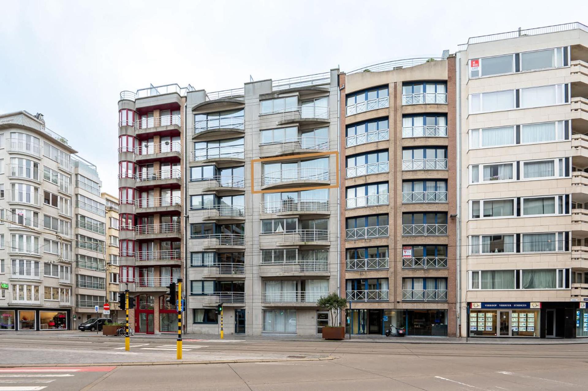 Papa Figos - Classy And Spacious 2 Bedroom Oostende