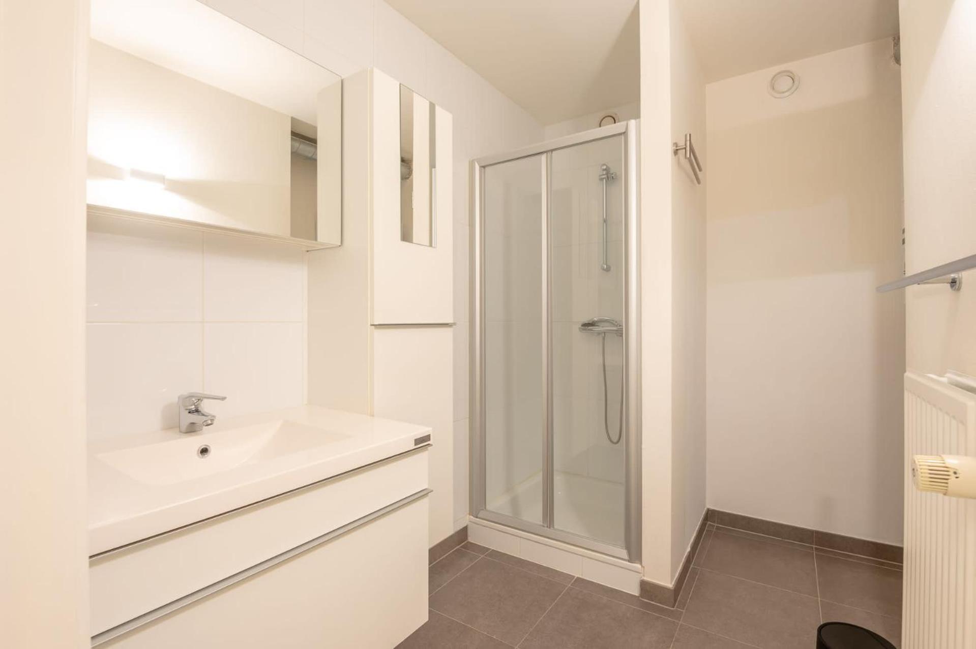 Papa Figos - Classy And Spacious 2 Bedroom