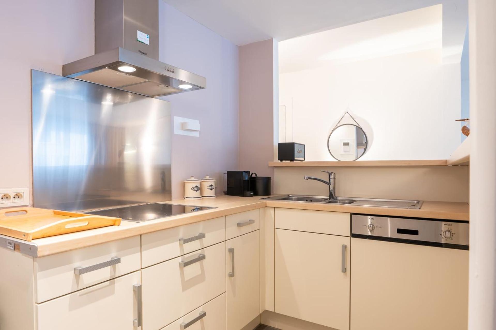 Papa Figos - Classy And Spacious 2 Bedroom Appartement Oostende
